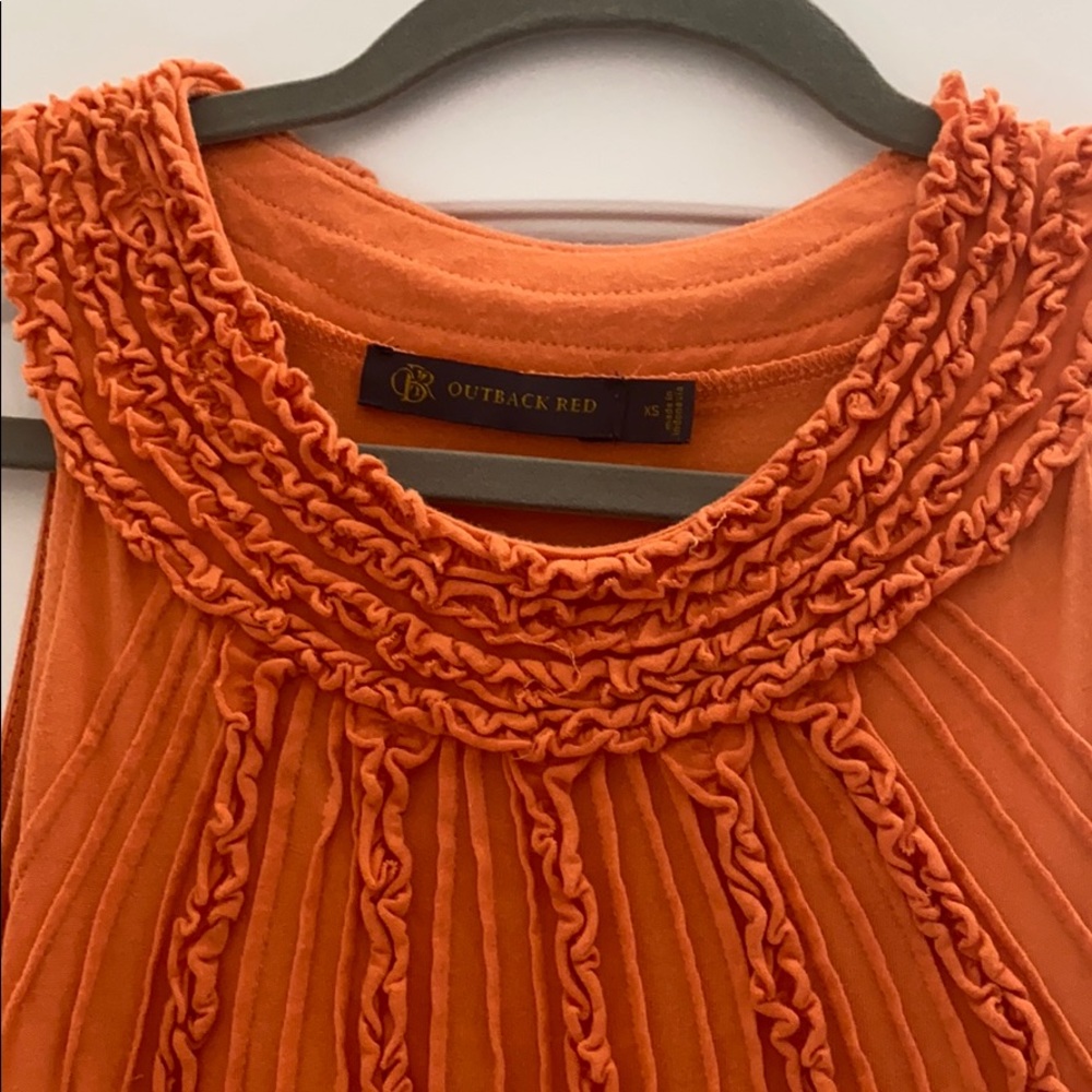 Timeless sleeveless top!